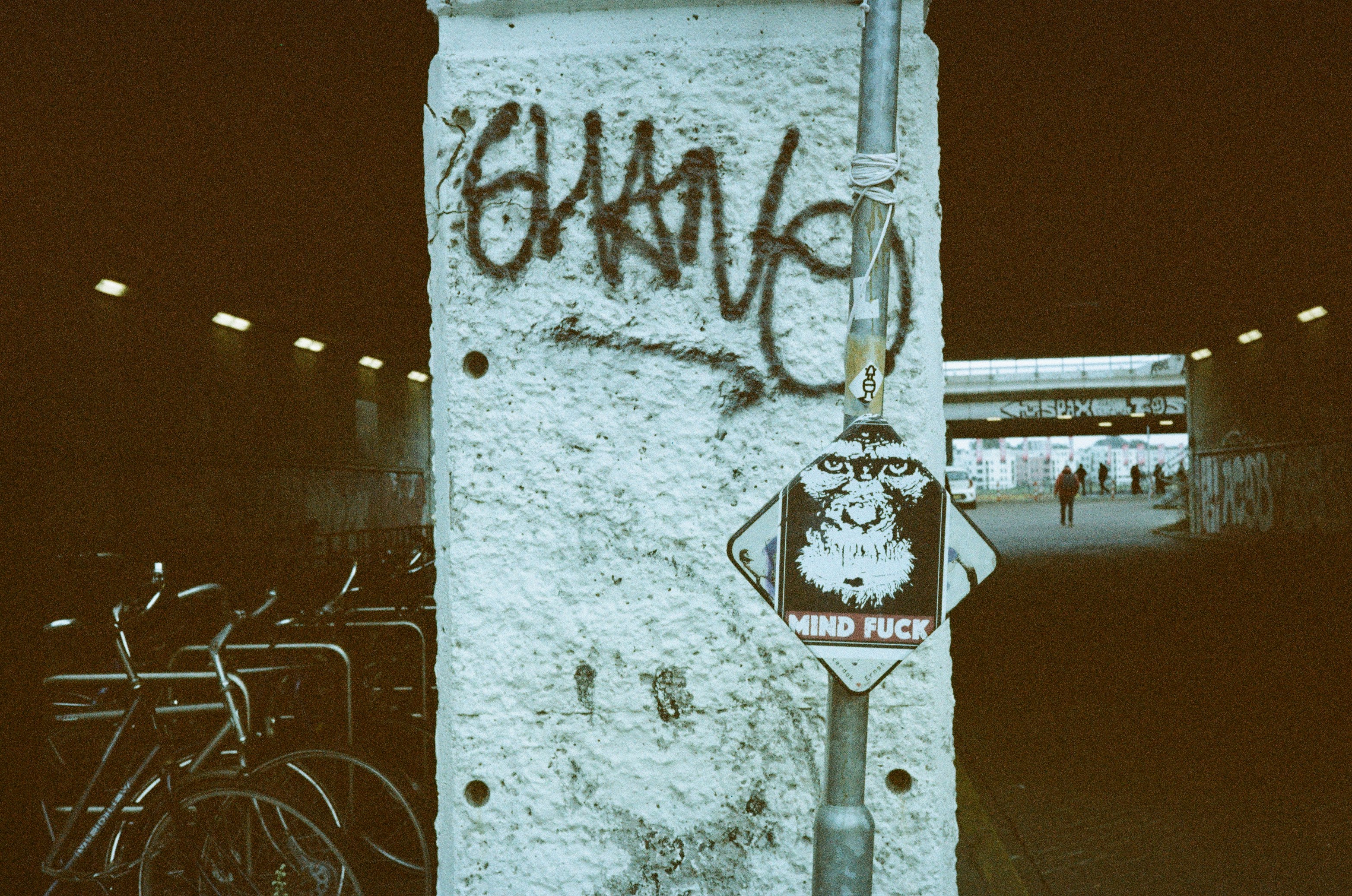 ‘Trenches’ by Neon Dave: A Track That’s Making Noise